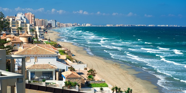 La Manga del Mar Menor, vista de la playa