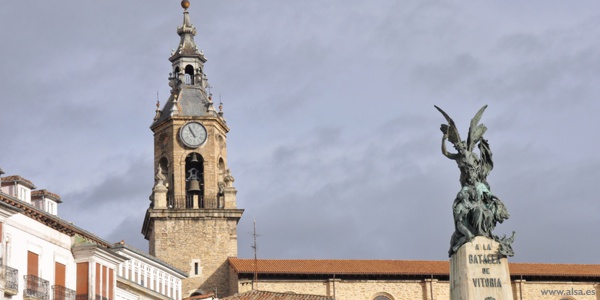 Vitoria/Gasteiz, plaza de la Virgen Blanca