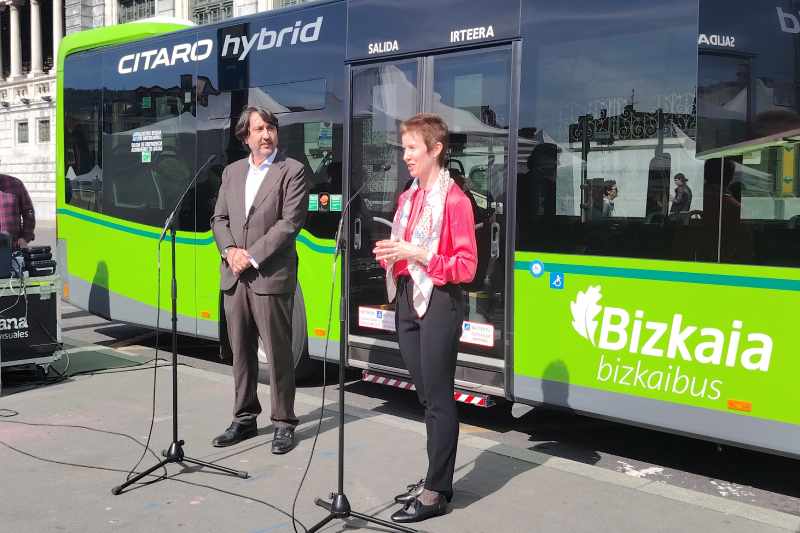 bizkaibus presenta buses antiatropello