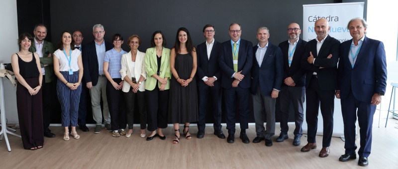 Asistentes a la reunión Fundación Corell y la Cátedra Nos Mueves
