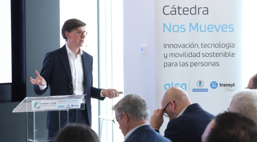 José Manuel Vassallo, del Centro de Investigación del Transporte TRANSyT, exponiendo las conclusiones del informe