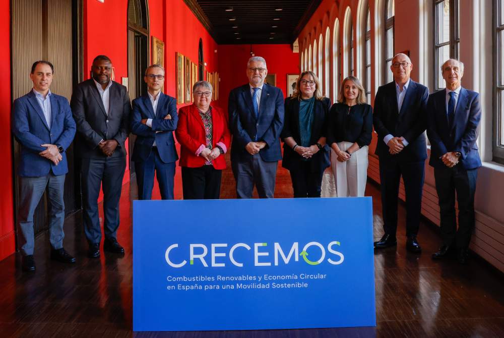 Participantes en la reunión de Crecemos en Zaragoza