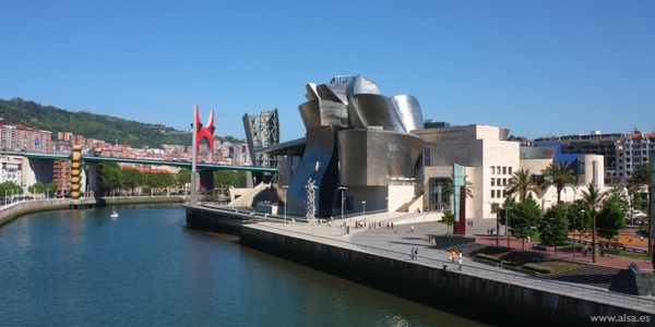 Viajes baratos `para ver el Museo Guggenhein de Bilbao
