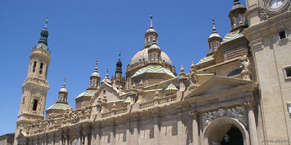 Viajes baratos para ver la Basílica del Pilar de Zaragoza